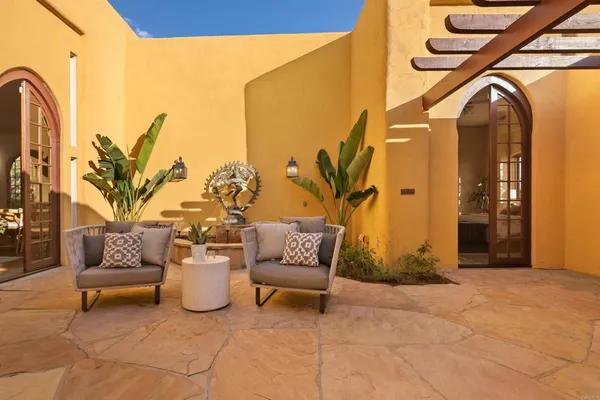 a view of a front door of the house