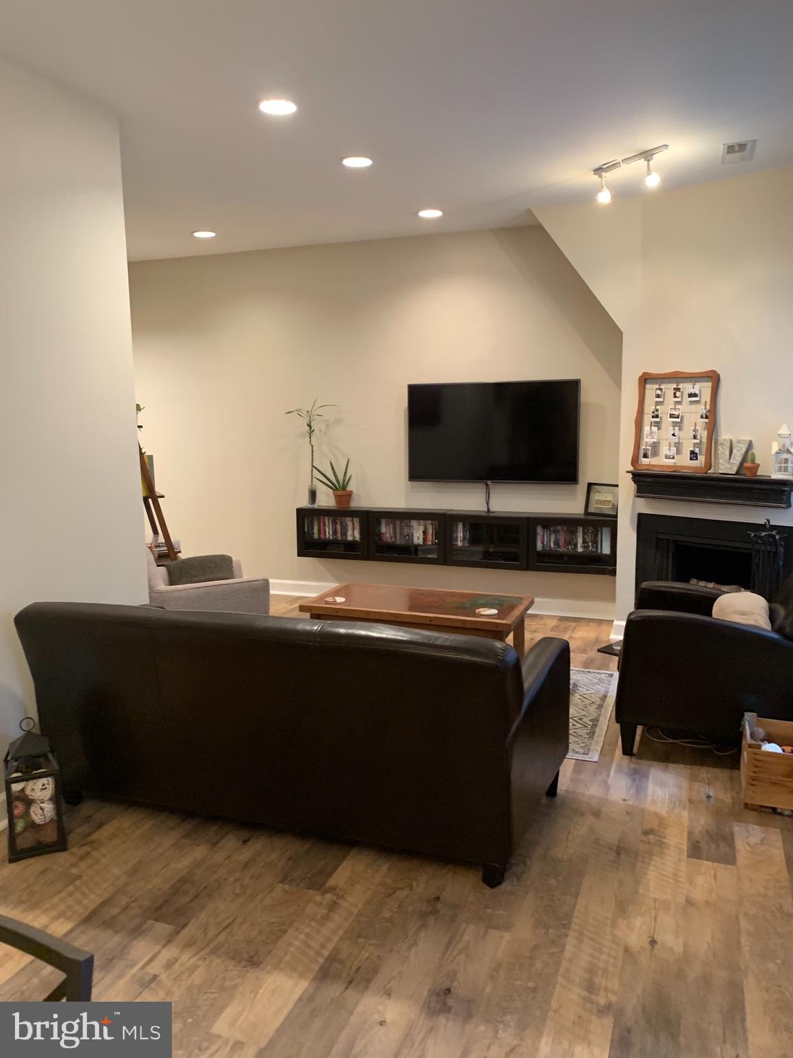 615 3rd Street Northeast, Unit 1 Washington, DC 20002 - Photo 2 of 10