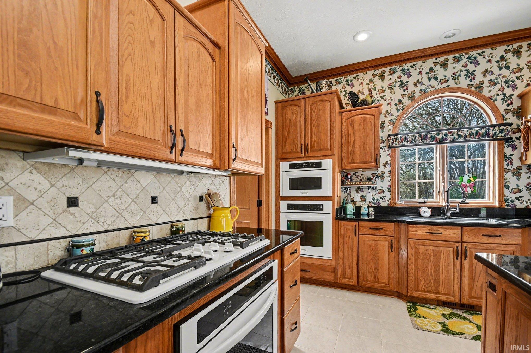 53705 Beech Road Osceola, IN 46561 - Photo 8 of 35