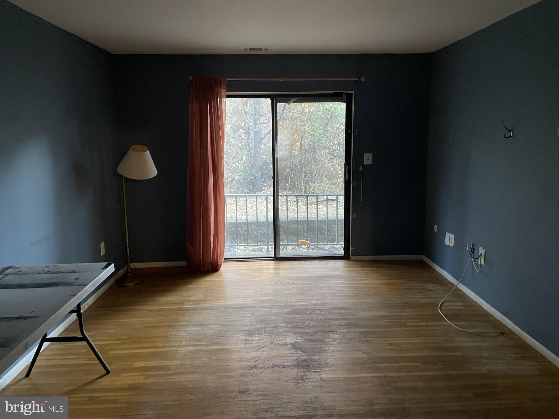 2106 Silver Court Hamilton, NJ 08690 - Photo 4 of 5