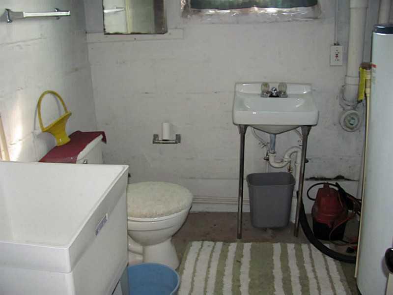 173 Chicora Road Butler, PA 16001 - Photo 14 of 14 Partial Bath.