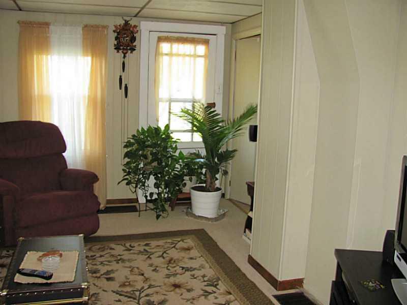 173 Chicora Road Butler, PA 16001 - Photo 7 of 14 Living Room.