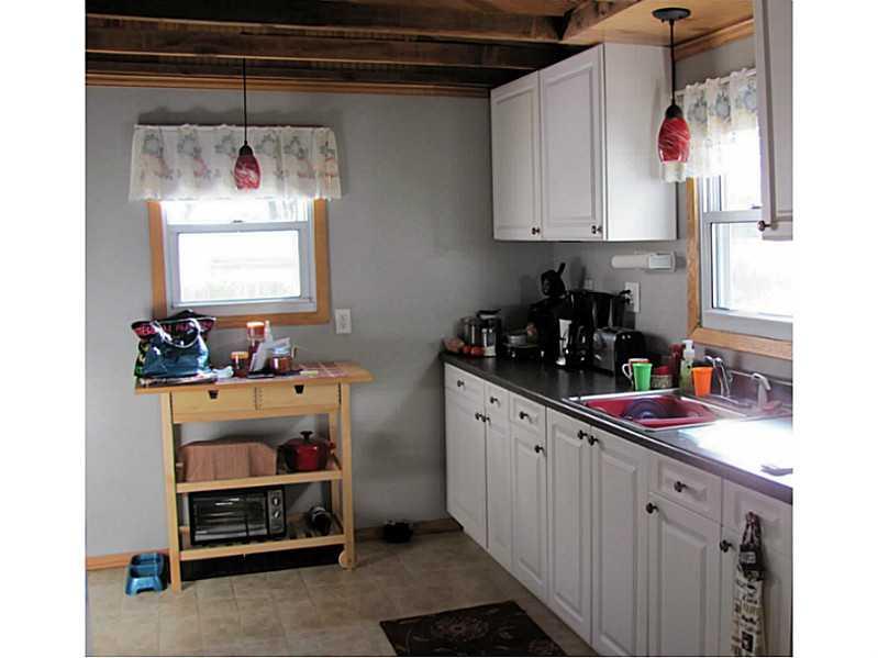 173 Chicora Road Butler, PA 16001 - Photo 10 of 14 Kitchen.