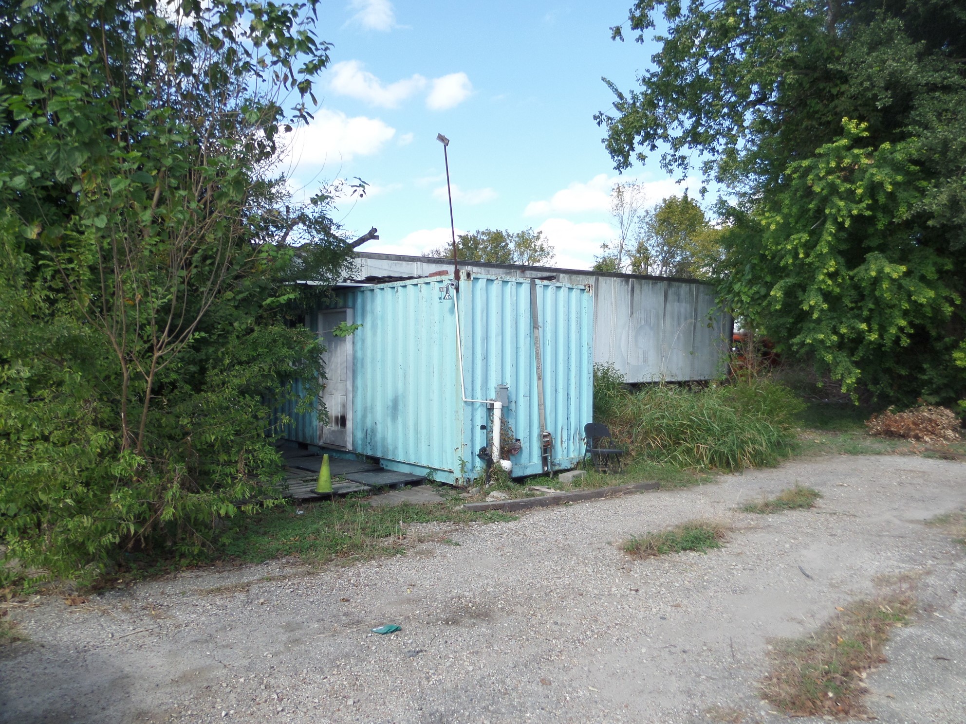 9700 Mykawa Road Houston, TX 77048 - Photo 8 of 48 a view of backyard with green space