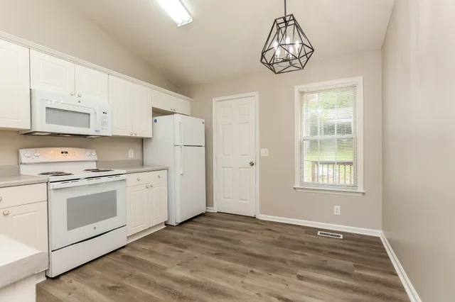 $1,720 | 4041 Moss Road, Antioch, TN 37013