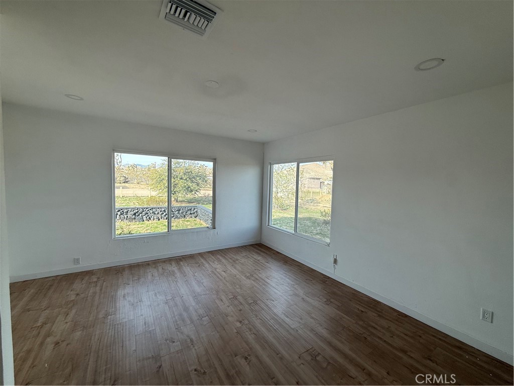 6459 Ruth Drive Yucca Valley, CA 92284 - Photo 19 of 24 Bedroom