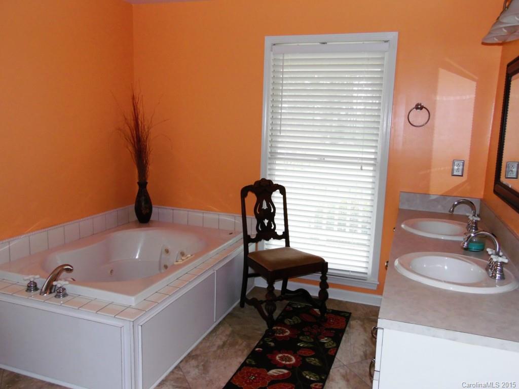 513 Lynn Road Oakboro, NC 28129 - Photo 10 of 24 Gallery Image 10