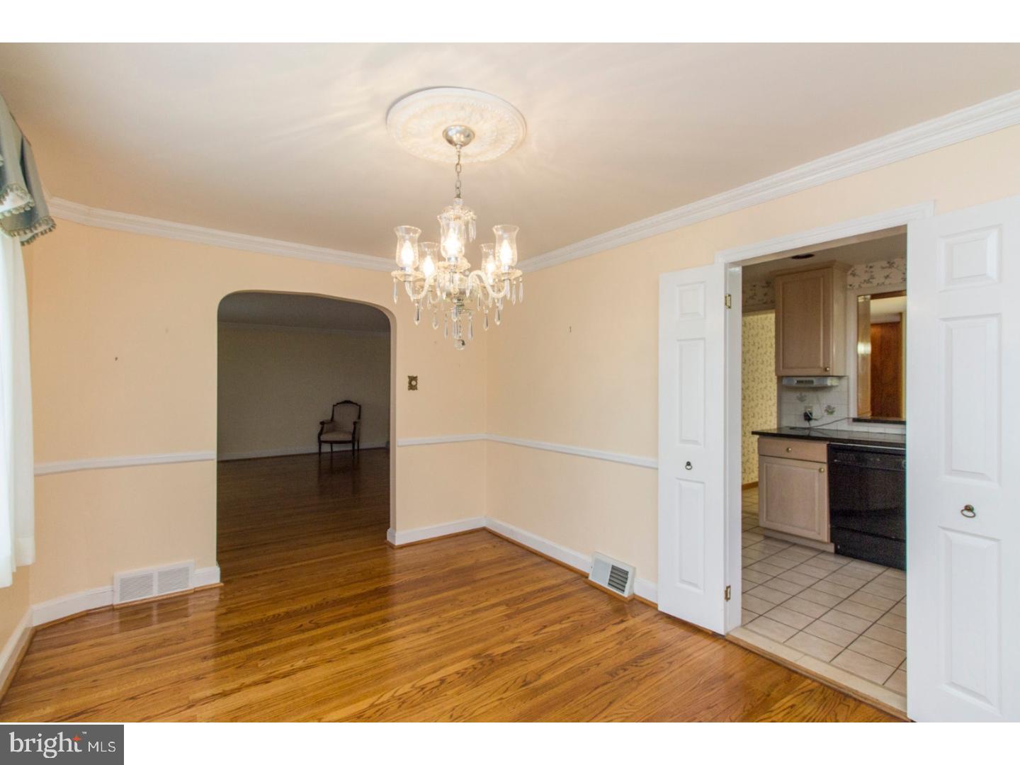 220 Pine Ridge Road Havertown, PA 19083 - Photo 8 of 21 Dining Room