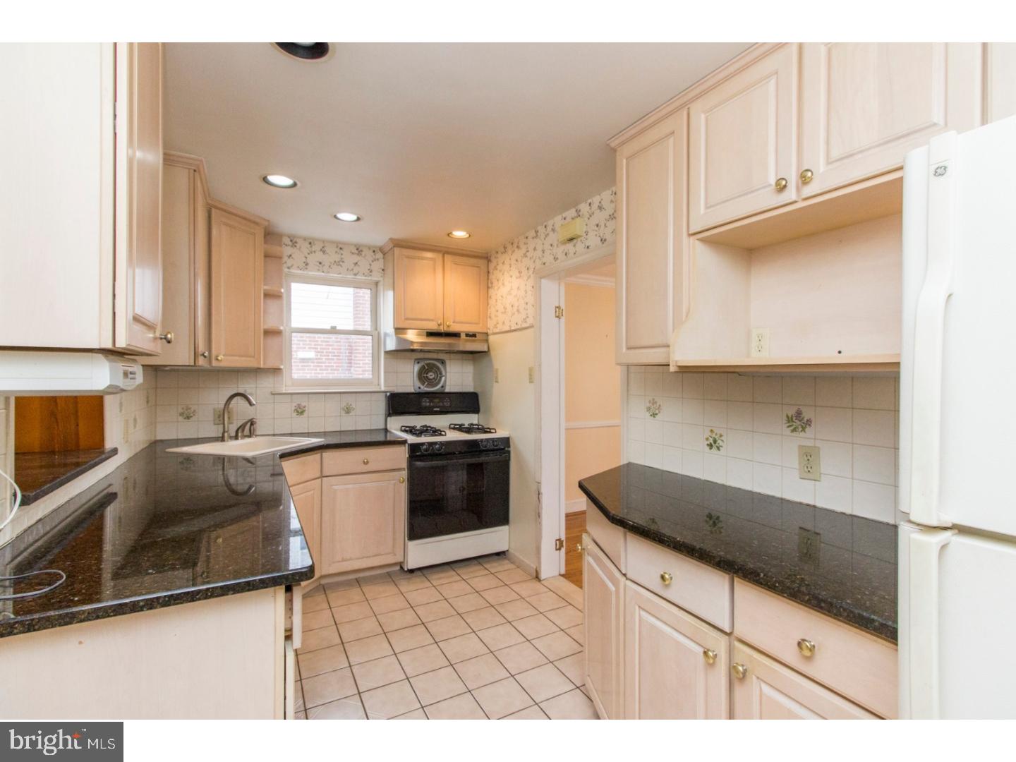 220 Pine Ridge Road Havertown, PA 19083 - Photo 9 of 21