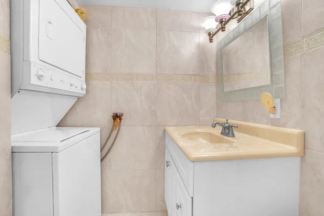 $775,000 | 111 North Pompano Beach Boulevard, Unit 1909, Pompano Beach, FL 33062