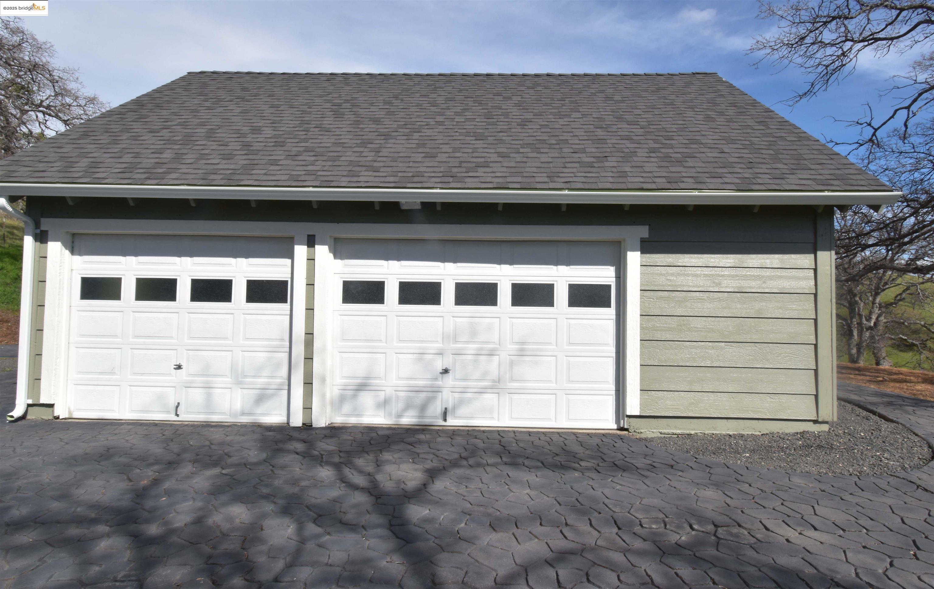 13300 Lone Bend Road Jamestown, CA 95327 - Photo 36 of 50 a front view of a house