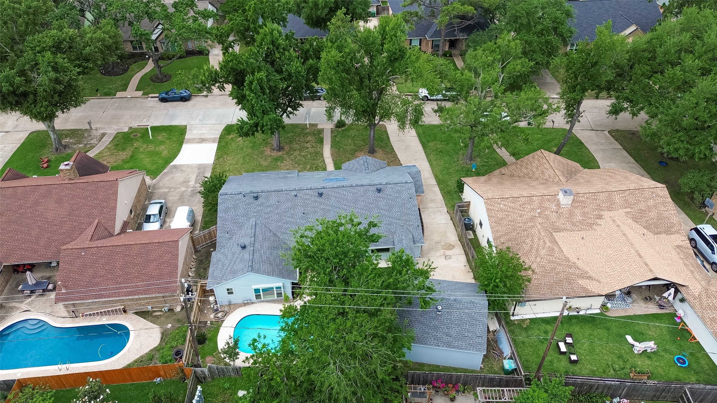 2914 Riata Lane Houston, TX 77043 - Photo 43 of 46 an aerial view of a house with garden space pool patio and outdoor seating