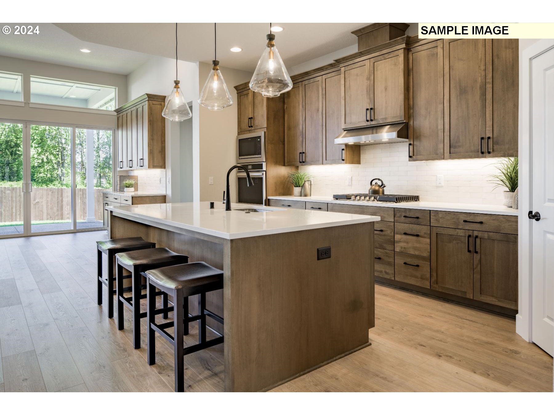 2076 South River Road Kelso, WA 98626 - Photo 6 of 20 Gallery Image 6