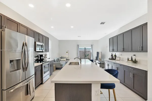 $600,000 | 1526 Southwest 29th Street, Fort Lauderdale, FL 33315