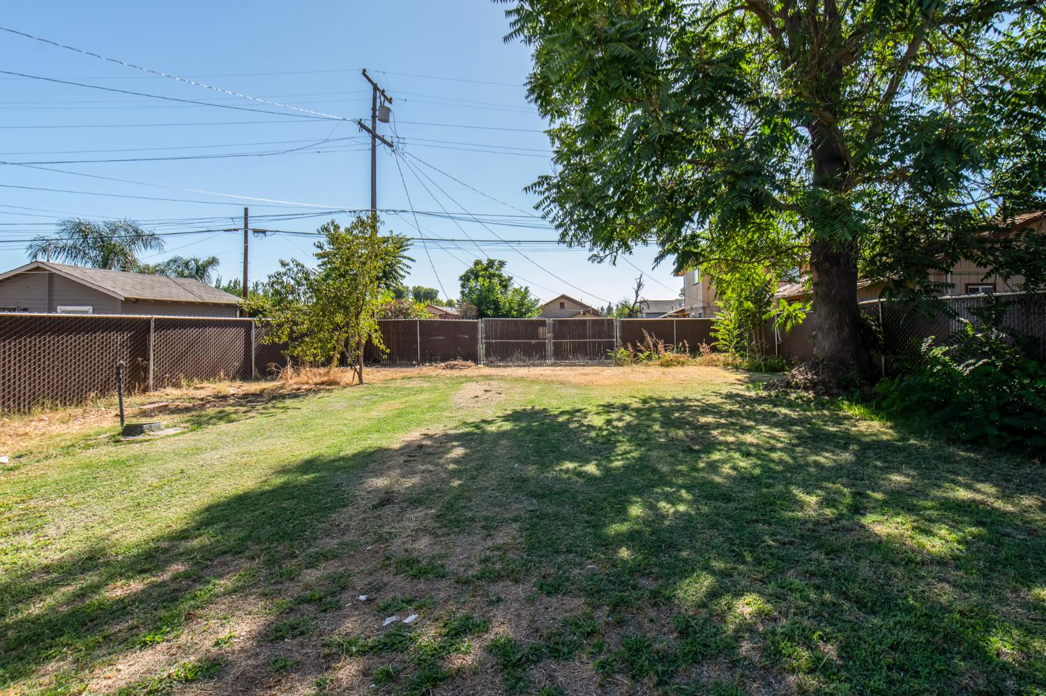 1107 O Street Sanger, CA 93657 - Photo 12 of 15