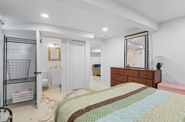 $519,900 | 4509 Old Stage Road, Kingsport, TN 37664