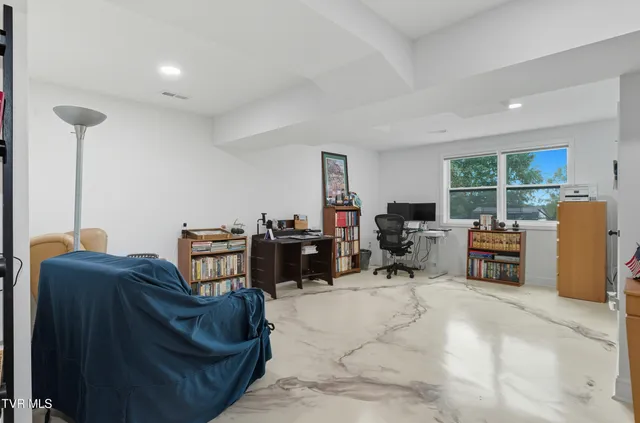 $519,900 | 4509 Old Stage Road, Kingsport, TN 37664