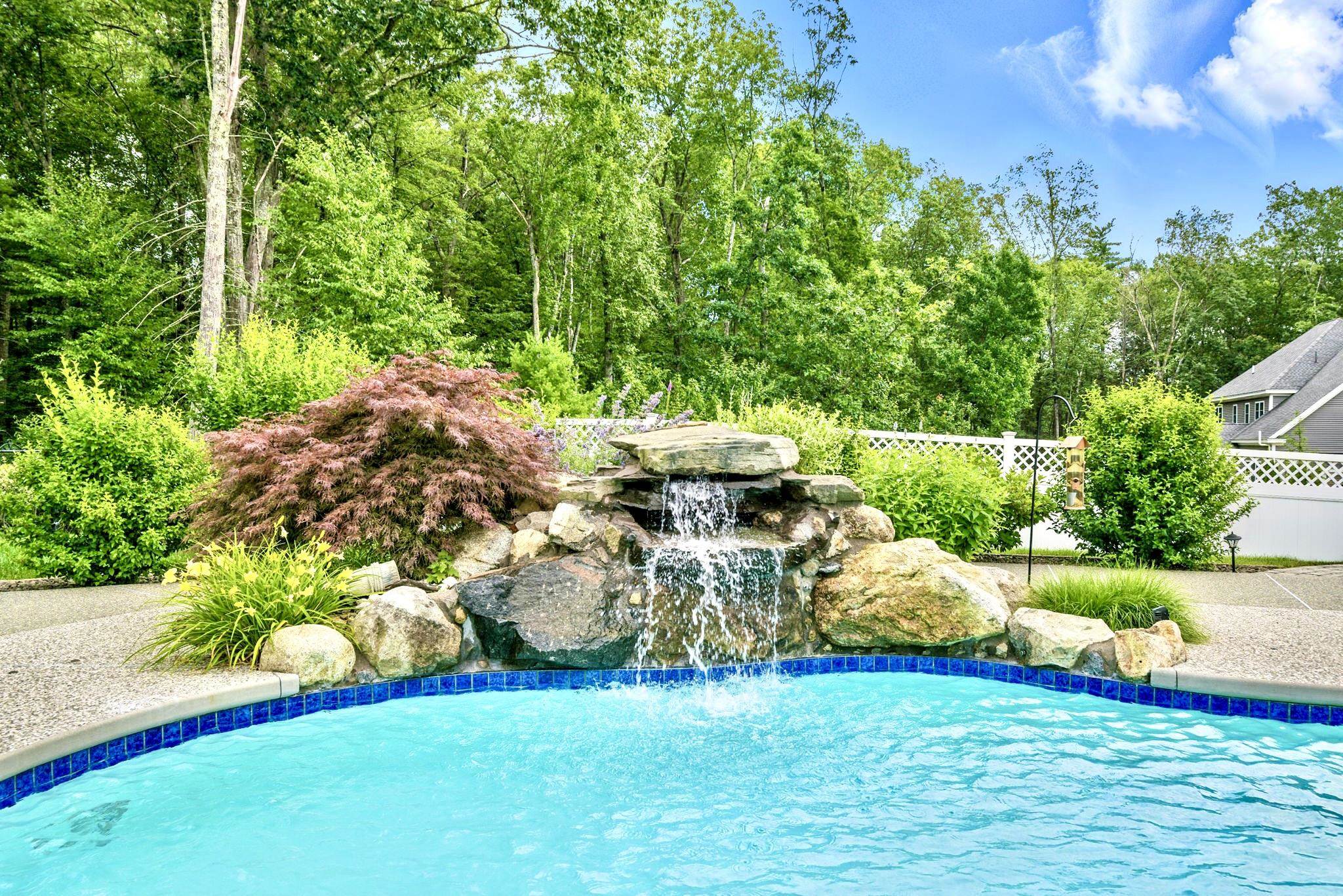 27 Settlers Ridge Road Windham, NH 03087 - Photo 11 of 60