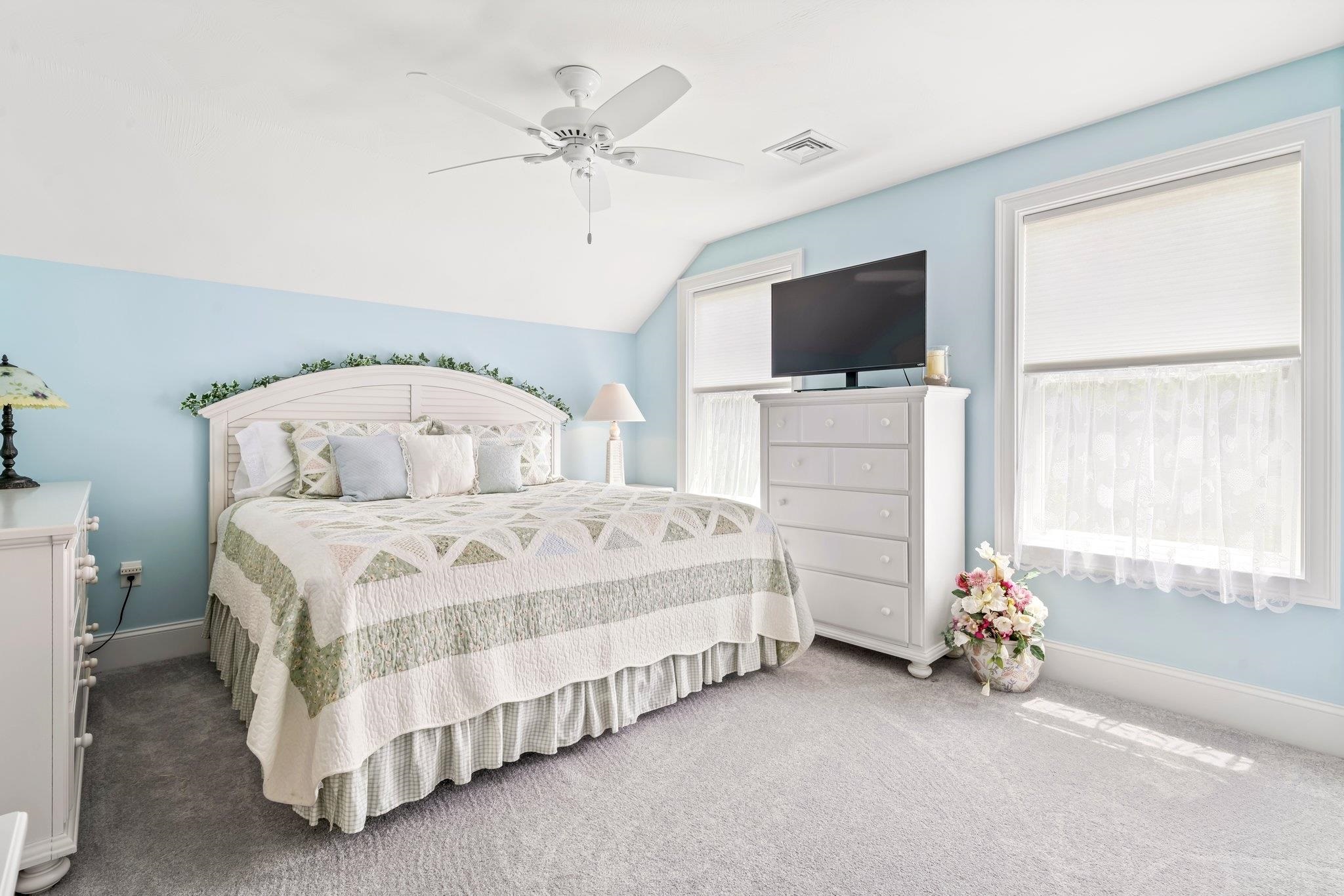 27 Settlers Ridge Road Windham, NH 03087 - Photo 54 of 60