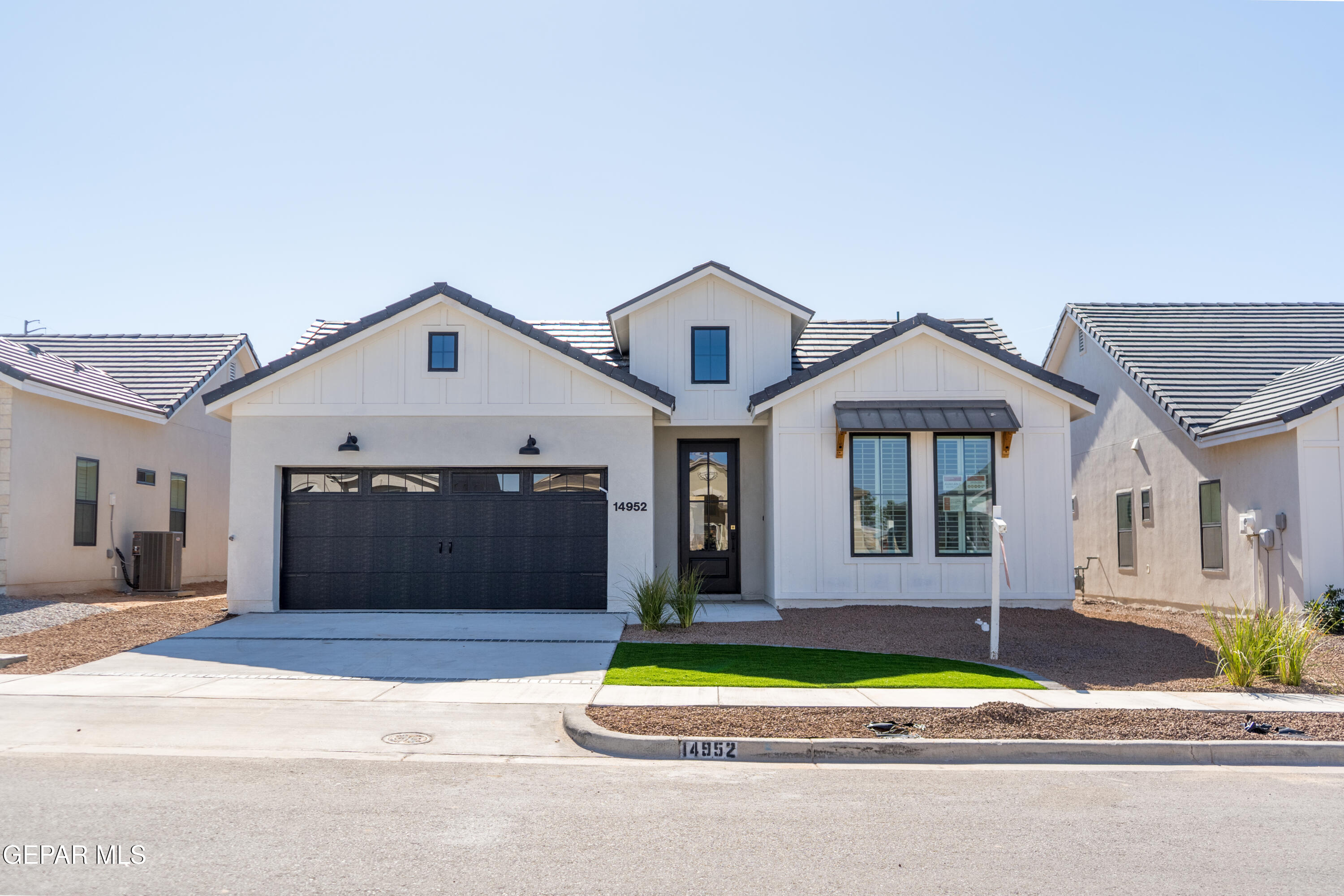 14952 Hill Ridge Photos-43