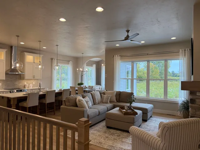 $599,900 | N1786 Red Cardinal Drive, Greenville, WI 54942