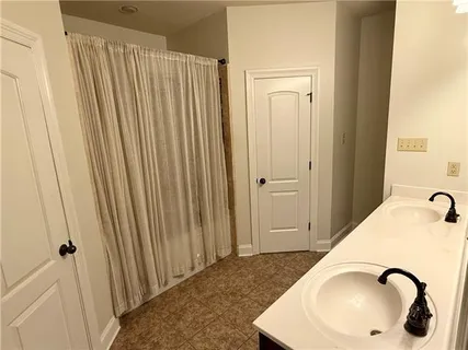 $290,000 | 151 Fayedaye Drive, Madisonville, LA 70447