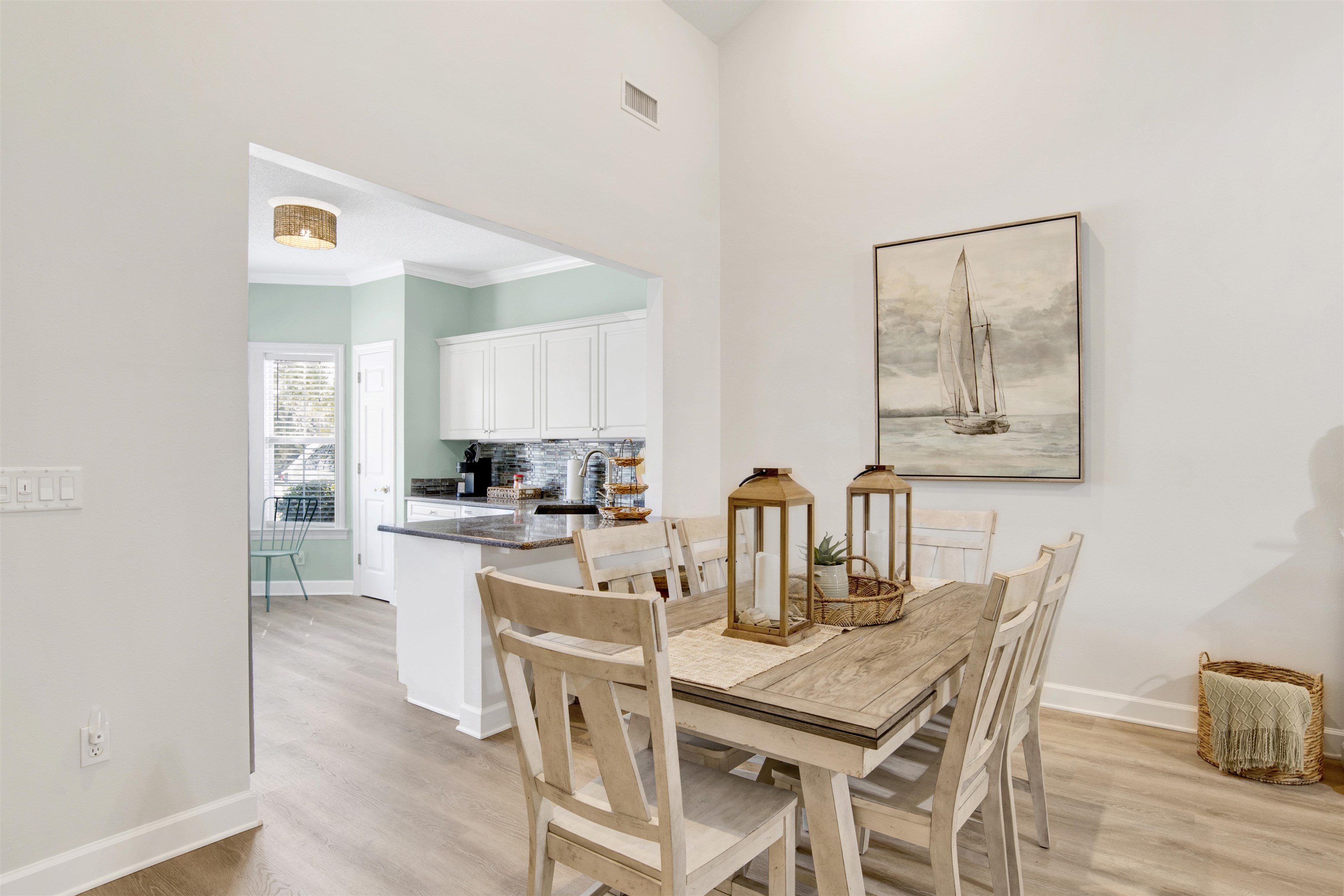 430 West Fort Morgan Road, Unit 103 Gulf Shores, AL 36542 - Photo 13 of 32 Dining Area