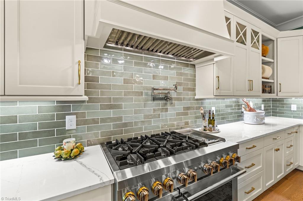 8111 Falcon Trail Oak Ridge, NC 27310 - Photo 15 of 50 Gallery Image 15