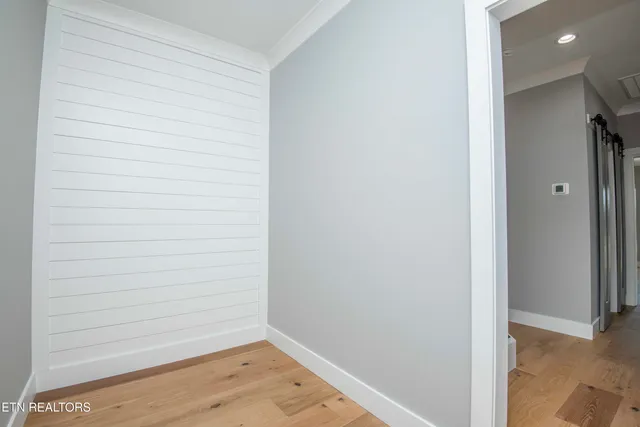 $874,900 | 256 Watercrest Drive, Vonore, TN 37885