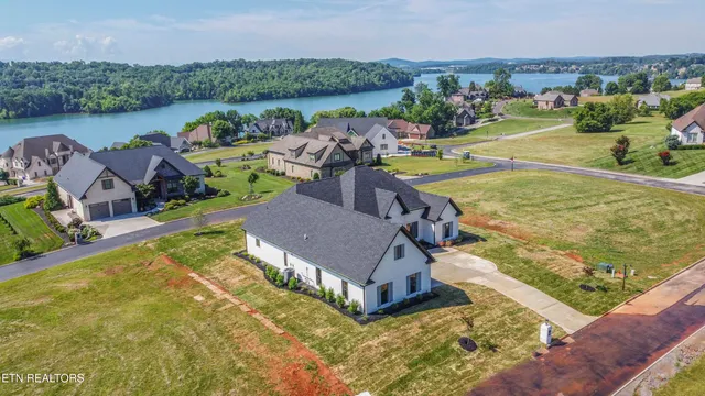 $874,900 | 256 Watercrest Drive, Vonore, TN 37885
