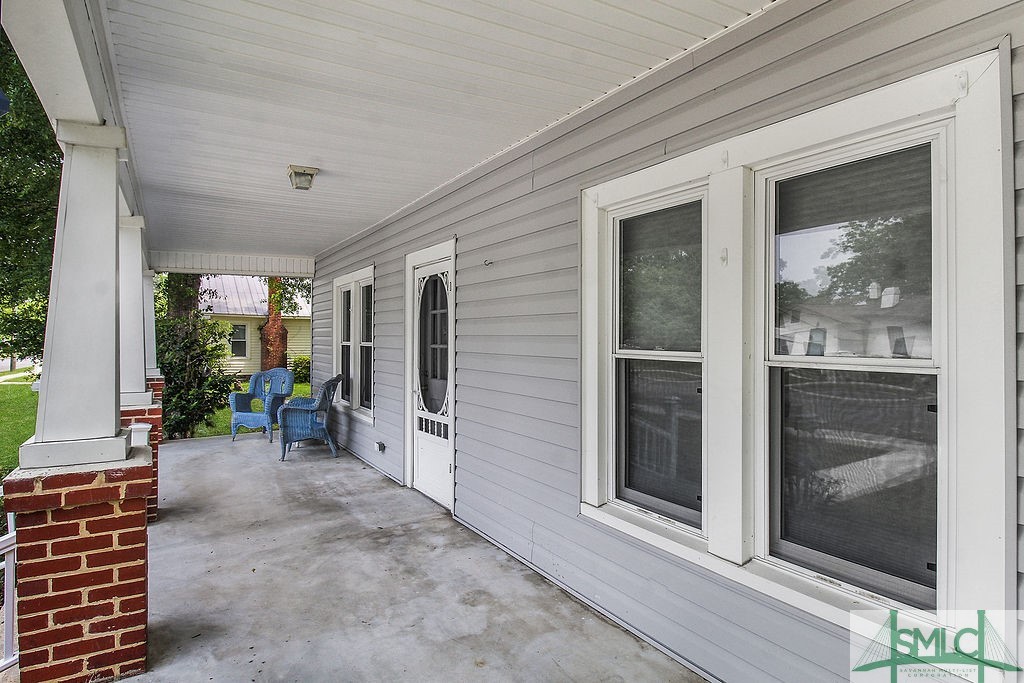 8 Georgia Street Pembroke, GA 31321 - Photo 2 of 36