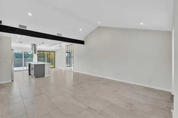 $3,600 | 8316 Huntsman Place, Boca Raton, FL 33433