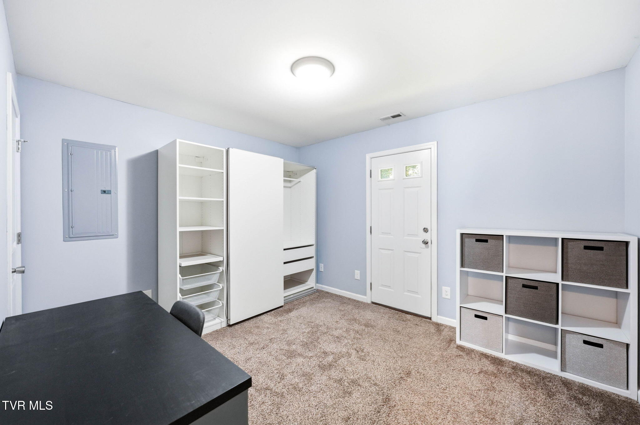 2506 Overlook Road Kingsport, TN 37664 - Photo 6 of 17 Bedroom