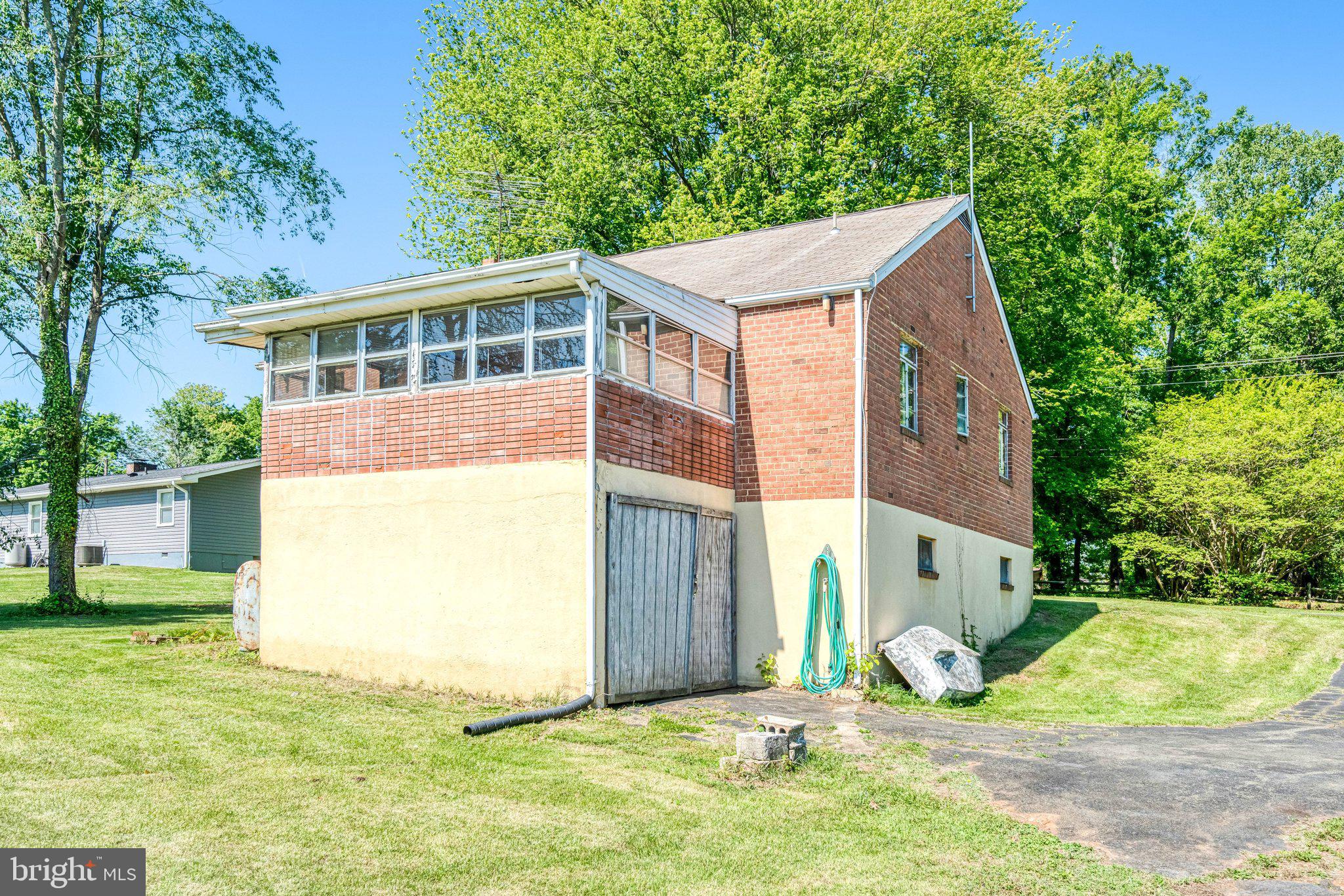 8083 Frytown Road Warrenton, VA 20187 - Photo 29 of 36 Gallery Image 29