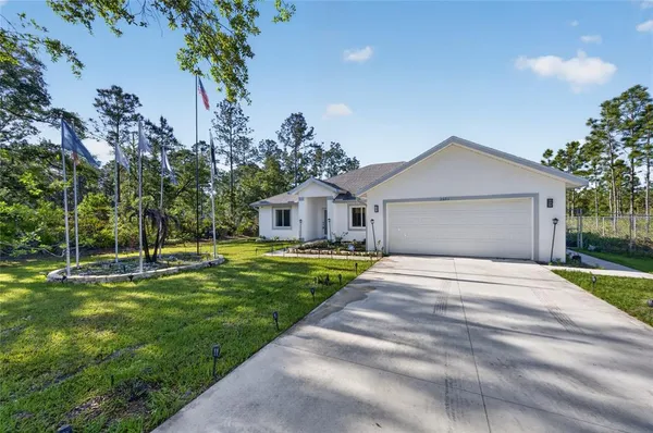 $370,000 | 2851 Palm Avenue, Indian Lake Estates, FL 33855