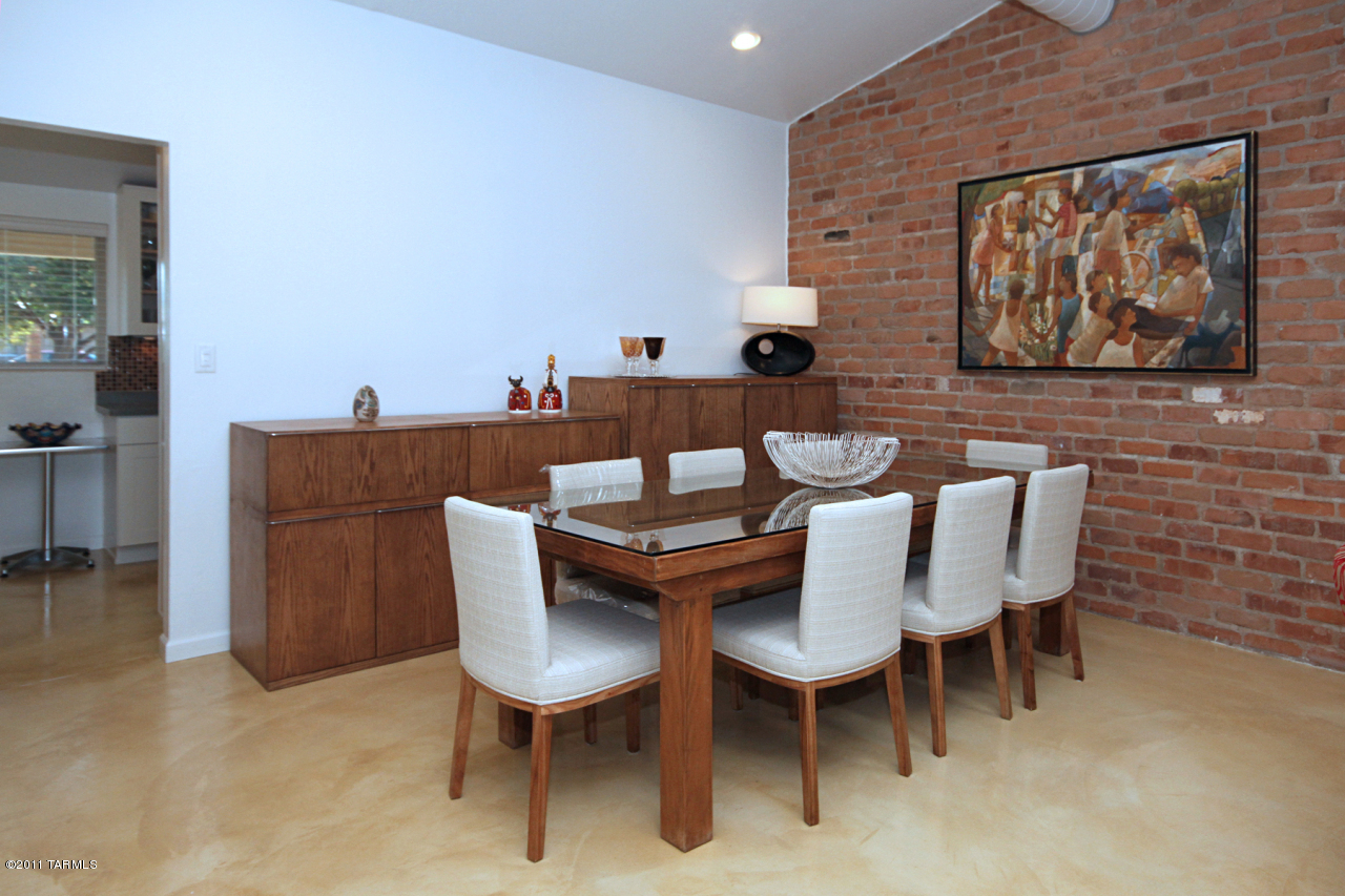 5221 East Alhambra Place Tucson, AZ 85711 - Photo 2 of 20