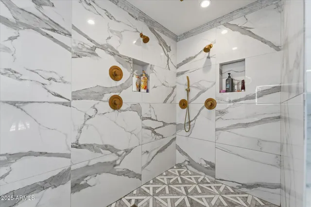 $20,000 | 3112 East Palo Verde Drive, Phoenix, AZ 85016