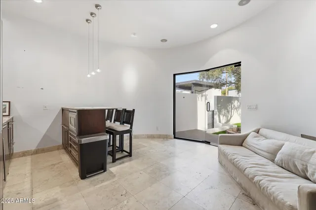 $20,000 | 3112 East Palo Verde Drive, Phoenix, AZ 85016