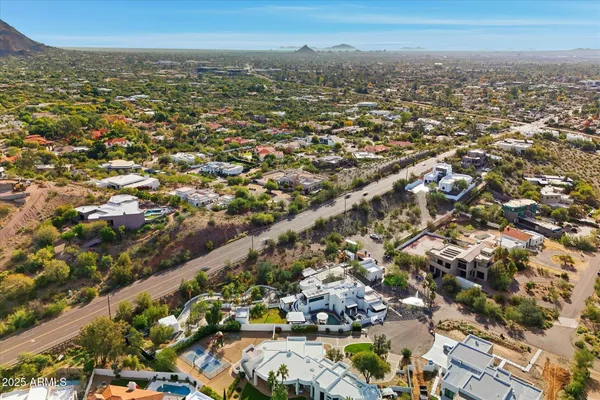 $20,000 | 3112 East Palo Verde Drive, Phoenix, AZ 85016