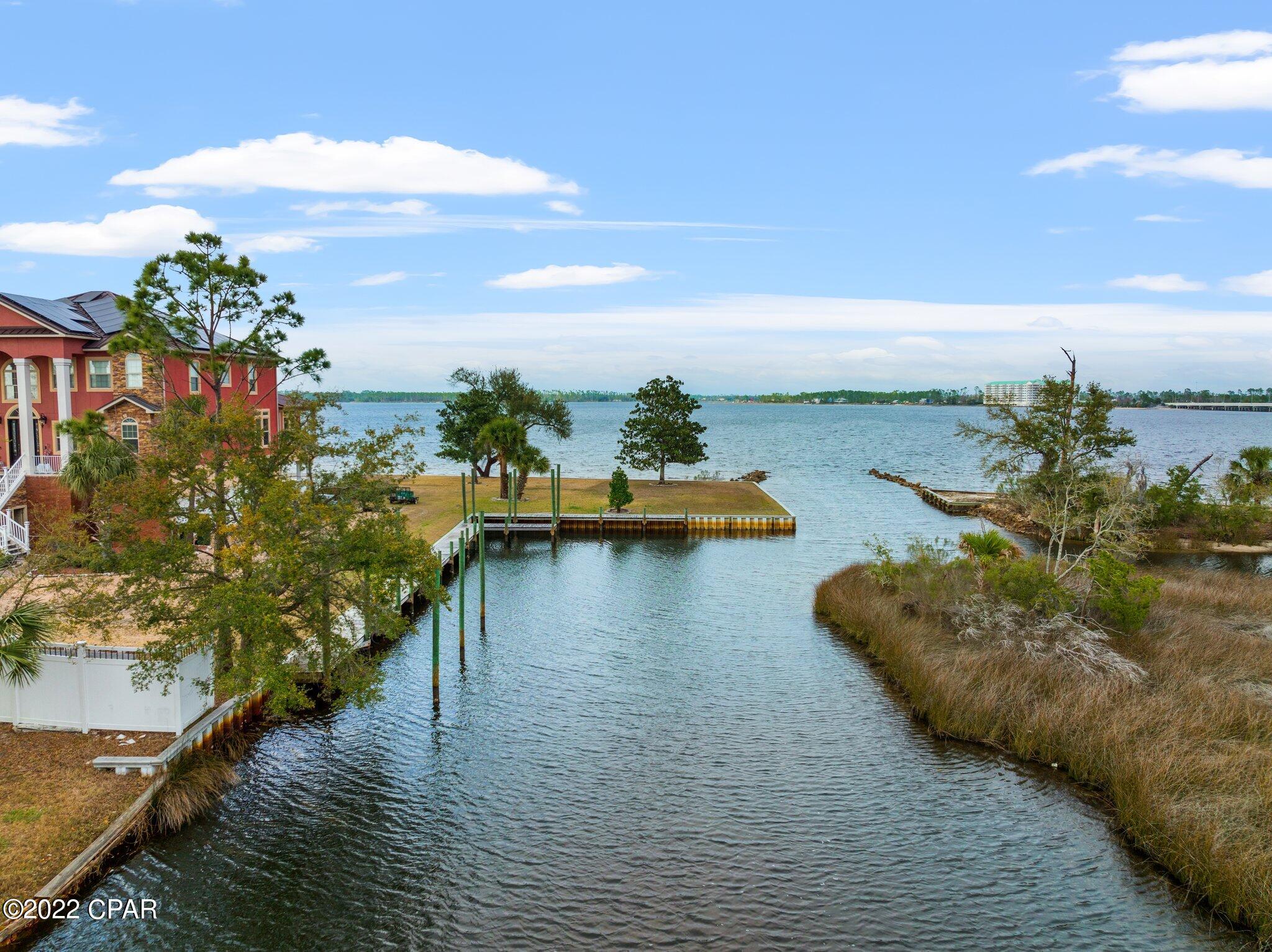 107 Alabama Avenue Lynn Haven, FL 32444 - Photo 5 of 83