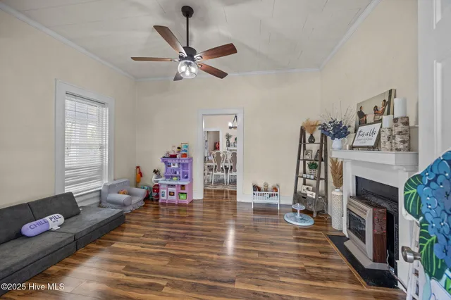 $205,000 | 202 North Main Street, Walstonburg, NC 27888