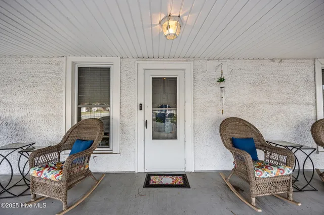 $205,000 | 202 North Main Street, Walstonburg, NC 27888