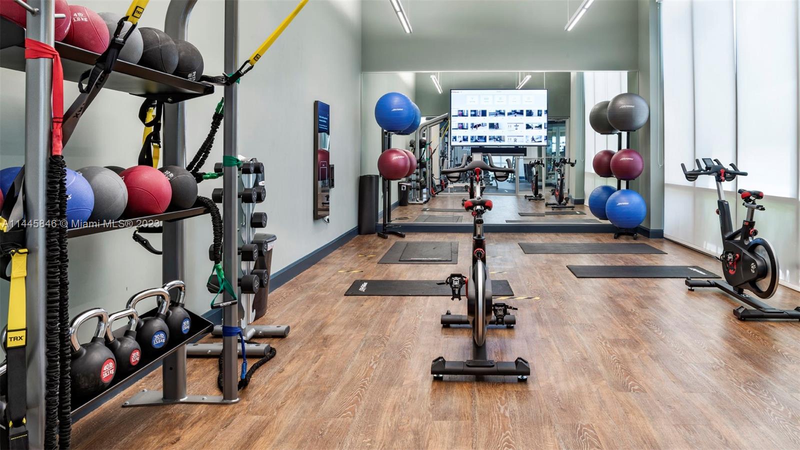 2701 Biscayne Boulevard, Unit 4111 Miami, FL 33137 - Photo 29 of 45 a view of a room with gym equipment