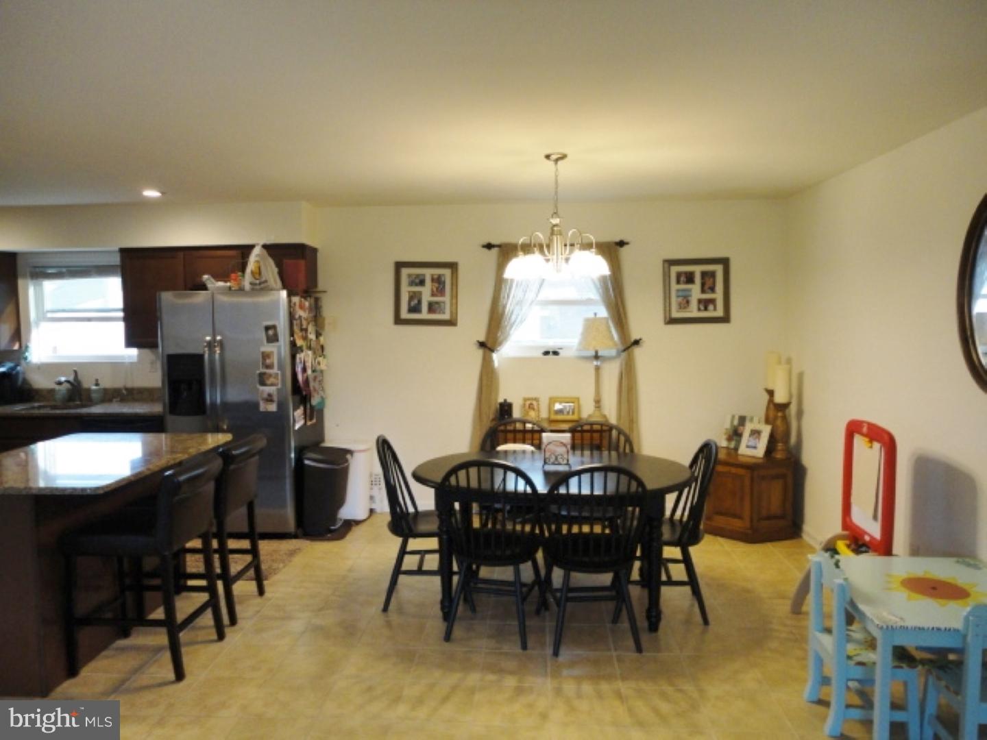 11 Yew Road Newark, DE 19702 - Photo 4 of 12 Gallery Image 4