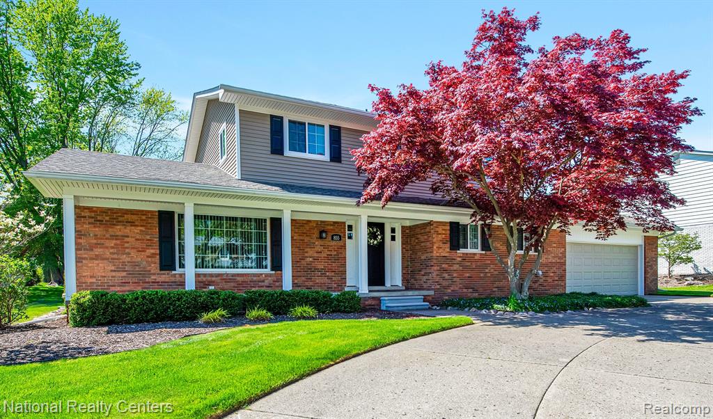 855 Bridgestone Drive Rochester Hills, MI 48309 - Photo 1 of 41