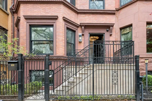 $28,000 | 458 West Deming Place, Chicago, IL 60614