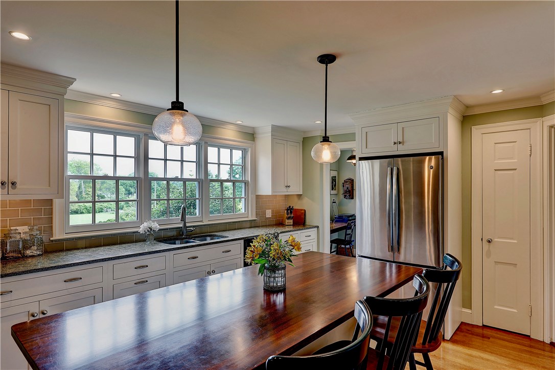60 Adams Point Road Barrington, RI 02806 - Photo 17 of 50