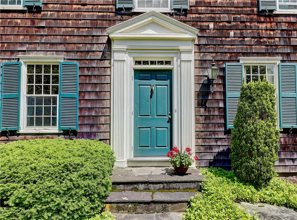 60 Adams Point Road Barrington, RI 02806 - Photo 2 of 50