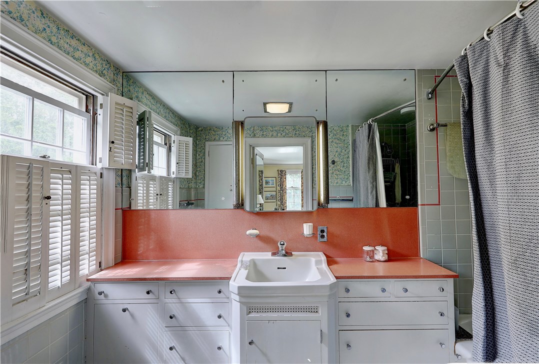 60 Adams Point Road Barrington, RI 02806 - Photo 30 of 50