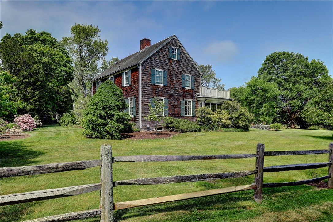 60 Adams Point Road Barrington, RI 02806 - Photo 4 of 50